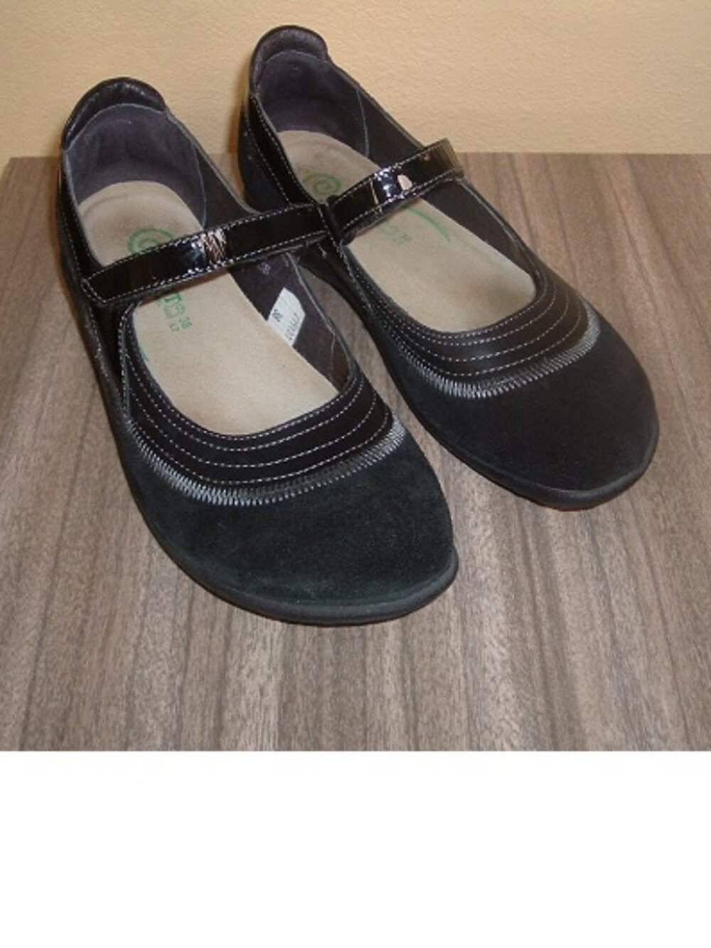 NAOT KIERI Mary Jane Shoes Black Patent Leather & Suede 38 US 7-7.5 Comfort